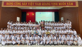 NGÀY QUỐC TẾ ĐIỀU DƯỠNG 12/5/2025 BỆNH VIỆN NHÂN ÁI: KHƠI DẬY NGỌN LỬA NGHỀ NGHIỆP QUA HỘI THI “GÓC ĐIỀU DƯỠNG SÁNG TẠO”