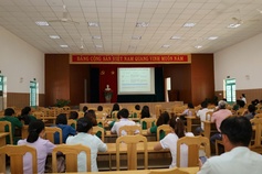 TẬP HUẤN VỀ HIỆU QUẢ VÀ AN TOÀN TRONG SỬ DỤNG THUỐC CHO NHÂN VIÊN Y TẾ